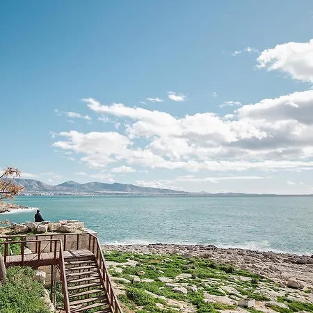 Paradise In Peiraiki Πειραιάς